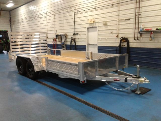 Metzler Trailer 82x16 Side Load ATV Trailer Metzler Trailer 82x16 Side Load ATV Trailer